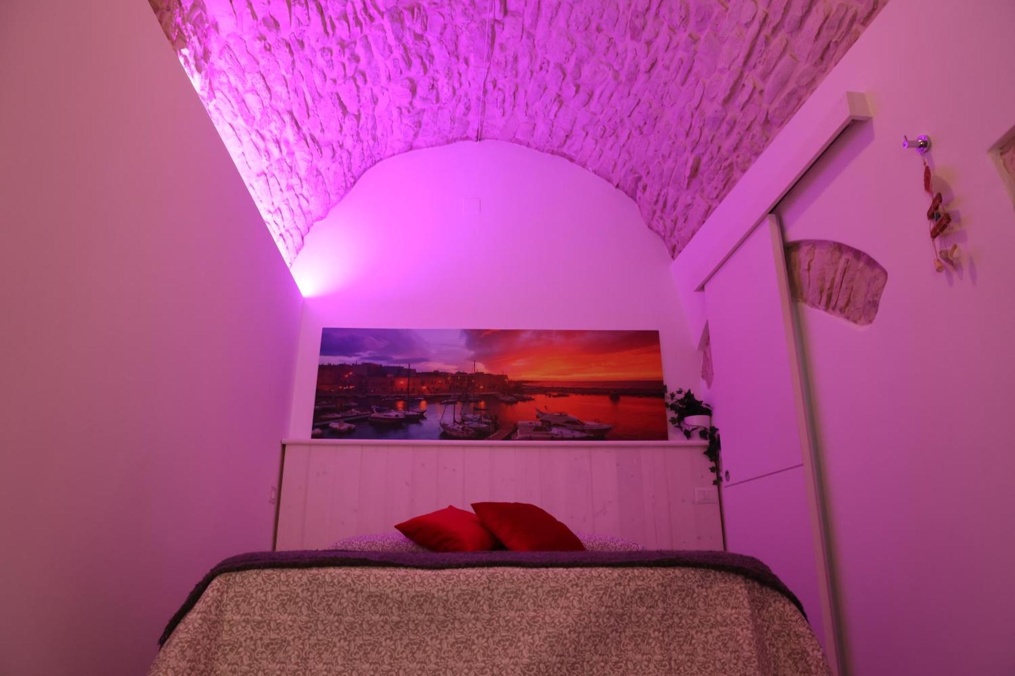 Room 20 - Piccola Camera In Pietra Bianca Giovinazzo Extérieur photo